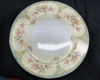 6 Meito China MEI44 Dinner Plates