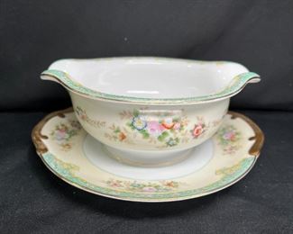 Meito China MEI44 Gravy with Underplate