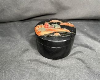Lacquerware Box with 6 Coasters