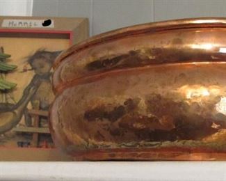 Hummel boxed frames wooden little girl + copper pot