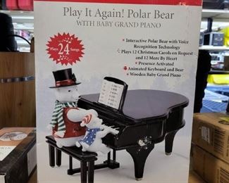 Play it Again! Polar Bear collectable! 