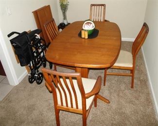 SVA Mobler Denmark Danish Modern Dining Room Table with 4 chairs (2 leaves for table) 57x39" approximately. $575