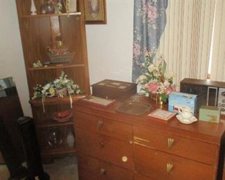 Dresser and corner cabinet