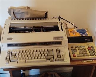 Working Typewriter and Calculator
