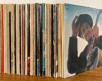 Assorted vintage vinyl albums