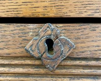 1920s Antique three-drawer dresser