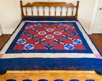 Vintage Amish machine pieced polished cotton Irish chain quilt