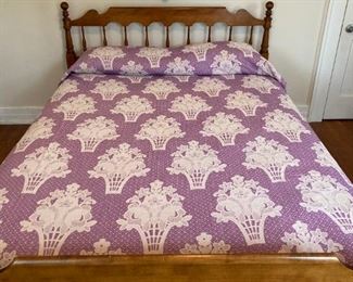Lavendar woven flower basket bedspread