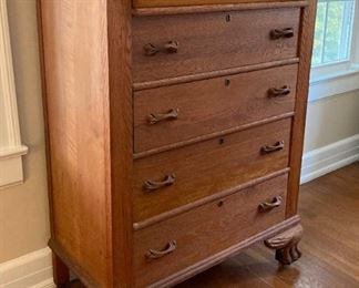 Antique clawfoot chest of drawers
