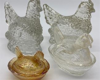 Vintage glass fowl
