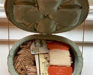 Wicker oval sewing basket