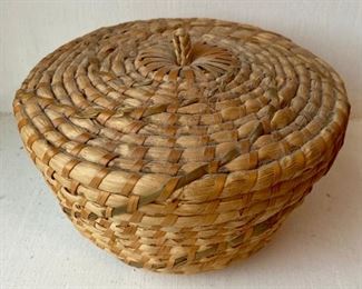 Round wicker sewing basket