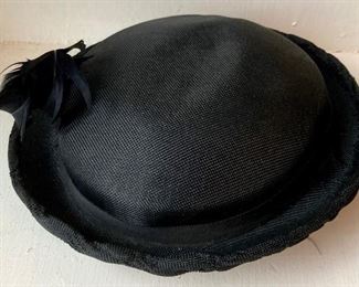 Vintage 1940s women's hat
