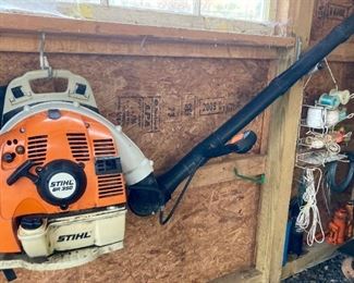 Stihl BR350 leaf blower