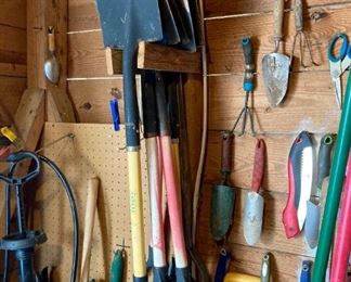 Hoes and shovels
