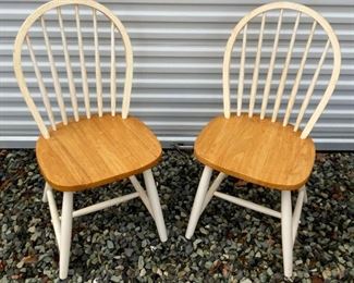 Windsor chairs (set of 2)