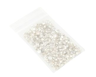 272
A Group Of Unmounted Diamonds
A parcel of unmounted diamonds of various shapes, colors and clarities totaling over 85cts.
Estimate: $800 - $1,200