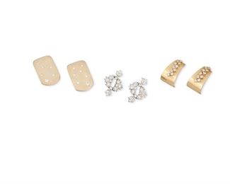 330
Three Pairs Of Diamond Earrings
18k yellow gold & 14k yellow and white gold; Variously stamped: 18k / 14k
Including a pair of 18k yellow gold huggie style earrings set with twenty round full-cut diamonds totaling approximately 0.80ct. in weight and graded G-H color and VS/SI clarity (0.50" W x 0.75" H; 8.9 grams), a pair of 14k yellow gold flat earrings set with fourteen round full-cut diamonds totaling approximately 0.50ct. in weight and graded G-H color and SI clarity with post and omega clip backings (0.625" W x 1.0" H; 9.0 grams) and a pair of 14k white gold drop earrings set with thirty-six round full-cut diamonds totaling approximately 0.50ct. in weight and graded H-I color and SI clarity (0.625" W x 1.0" H; 5.7 grams)
6 pieces
Estimate: $1,000 - $1,500