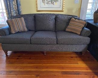 $450. (C6) Smith Brothers Furniture Measures 88" long x 36" deep x36"  floor to top of back.  20.5" floor to seat.  Pet friendly home. 
