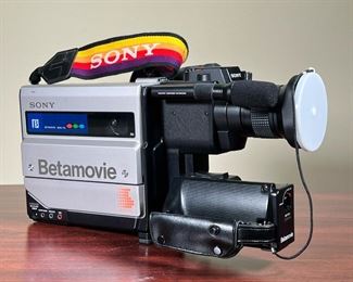 SONY BETAMOVIE CAMERA  |
BMC-110

