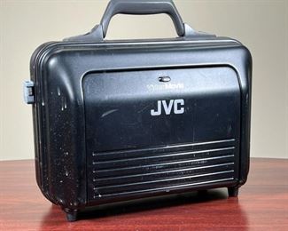 JVC CAMERA RECORDER  |
Gr-55 in original conforming carrying case and with documentation