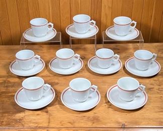 (20pc) D'AUTEUIL CUPS & SAUCERS  |
French Porcelaine D'Auteuil Bistro Rust Orange teacups and saucers, including 10 cups (h. 3 x w. 4-1/2 in.) and 10 saucers (dia. 6-5/8 in.)

