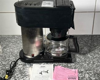 BUNN COFFEE MAKER  |
Stainless steel coffee maker with 10 cup glass coffee pot - l. 13 1/2 x w. 7 x h. 14 1/4 in.