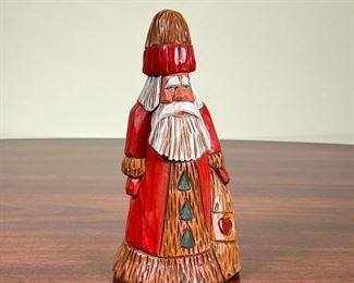 PAUL BOLINGER PAINTED SANTA  |
1995 hand painted exclusively for Gumps, carved and painted wood figure of Kris Kringle, signed on the bottom - w. 4 x h. 8 in.
