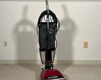 HOOVER COMMERCIAL VACUUM  |
Model C1529, made in USA
