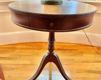 Vintage drum table with single drawer