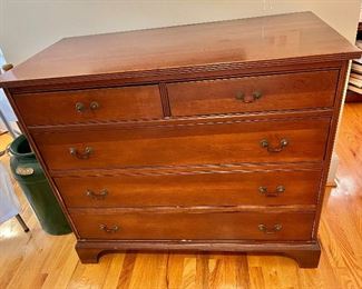 Wood dresser or chest 