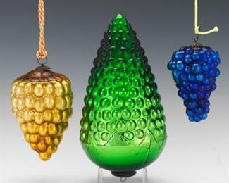 3 Kugel Glass Grape Cluster Christmas Ornaments