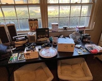 Space Heaters, Exercise Equipment, Grooming Set, Luggage Tags, Clocks, WiFi Extender, Netgear Security Camera, GPS, Stopwatch, Master Lock Sets, Pet Beds, etc.