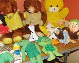 Lots of Bears and Dolls
