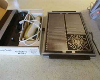 Vintage Salton Hot Tray, Sunbeam Electric Knife+++
