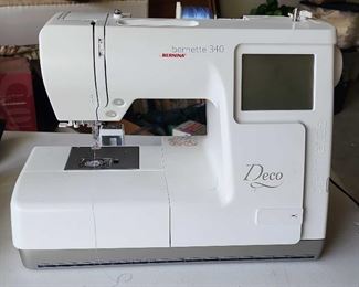 04Bernina Bernette 340 Digital Sewing Machine