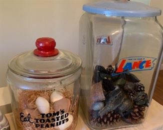 Toms and Lance jars with LIDS!!!! 