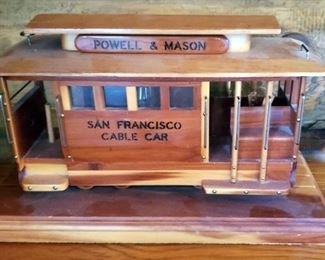 San Francisco Wood Cable Car Table Lamp, Powers On