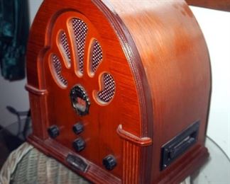 Randix Collectors Edition Radio Cassette Player, Model 0TR-2002, Powers On