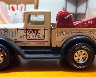 FS Nylint Pressed Metal Pickup Truck