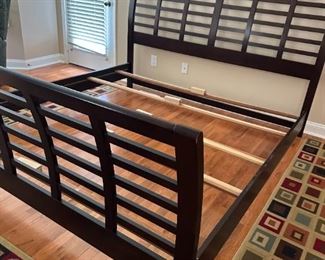 beautiful king sleigh bed 