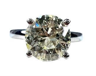 Beautiful Platinum and 14kt White Gold Solitaire Diamond Ring in Leo Mounting 1pt47 ct