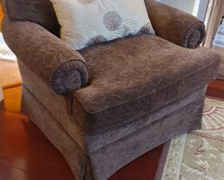 Brown lounge chair