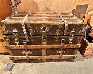 This trunk is AWESOME!