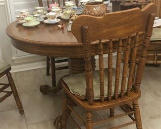 Fine Oak Dinette set