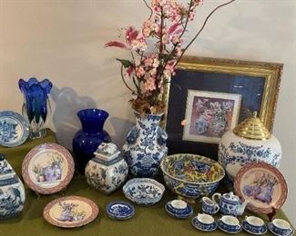 006 Blue Porcelain and Ceramics