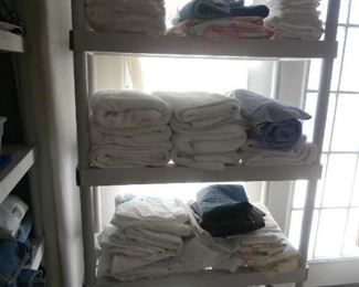 Towels , Linens and Bath Mats