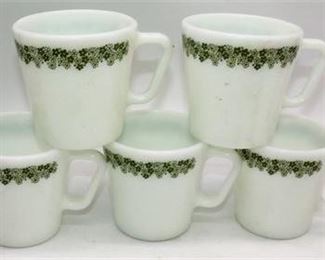 Lot 032
Pyrex mugs crazy daisy