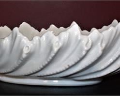 Lot 075
9" Lenox porcelain dish