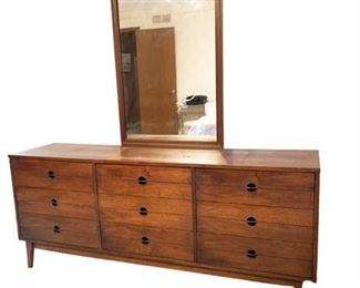 Lot 272
Mid Century Dresser with Mirror